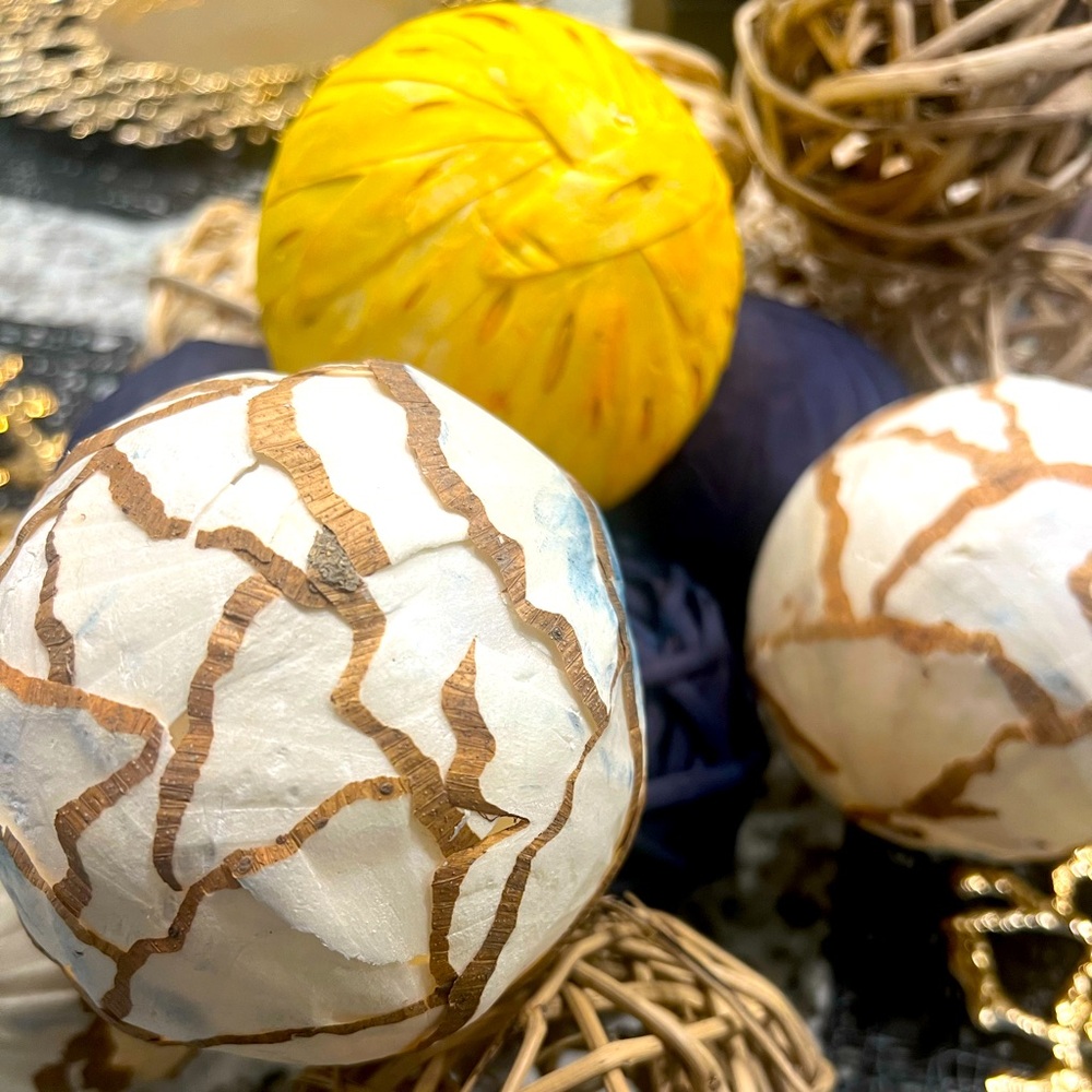 Vases & Orbs